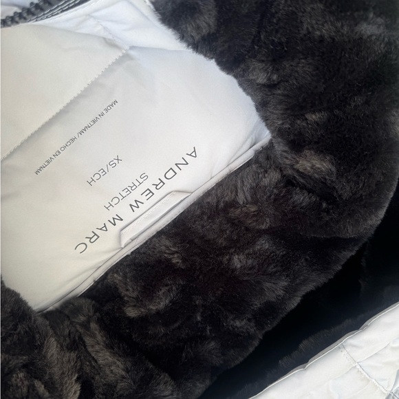 Andrew Marc Grey Coat with Black Fur Lining - Picture 2 of 3